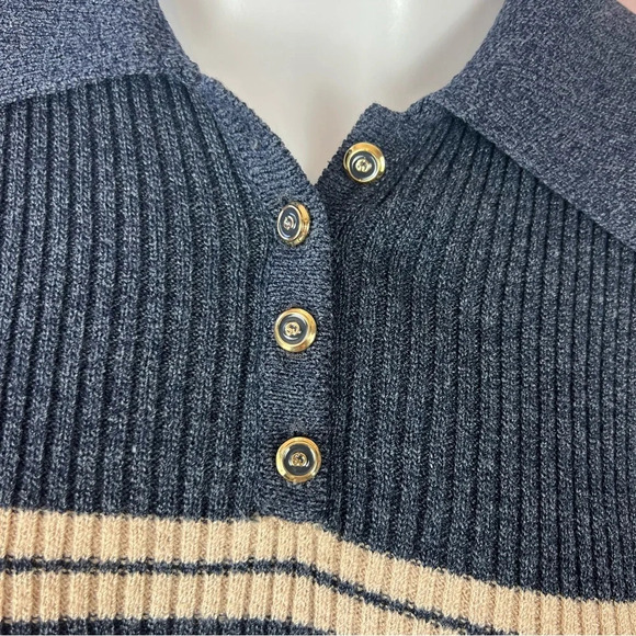 Vintage St. John Ribbed Knit Pullover Sweater - Picture 6 of 10